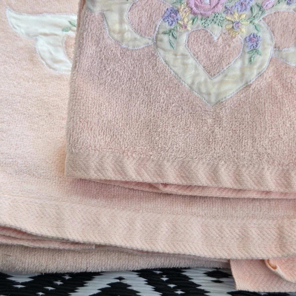 Vintage After Bath Luxury Peach 3 Pc Towel Set Floral Heart Embroidered Cotton